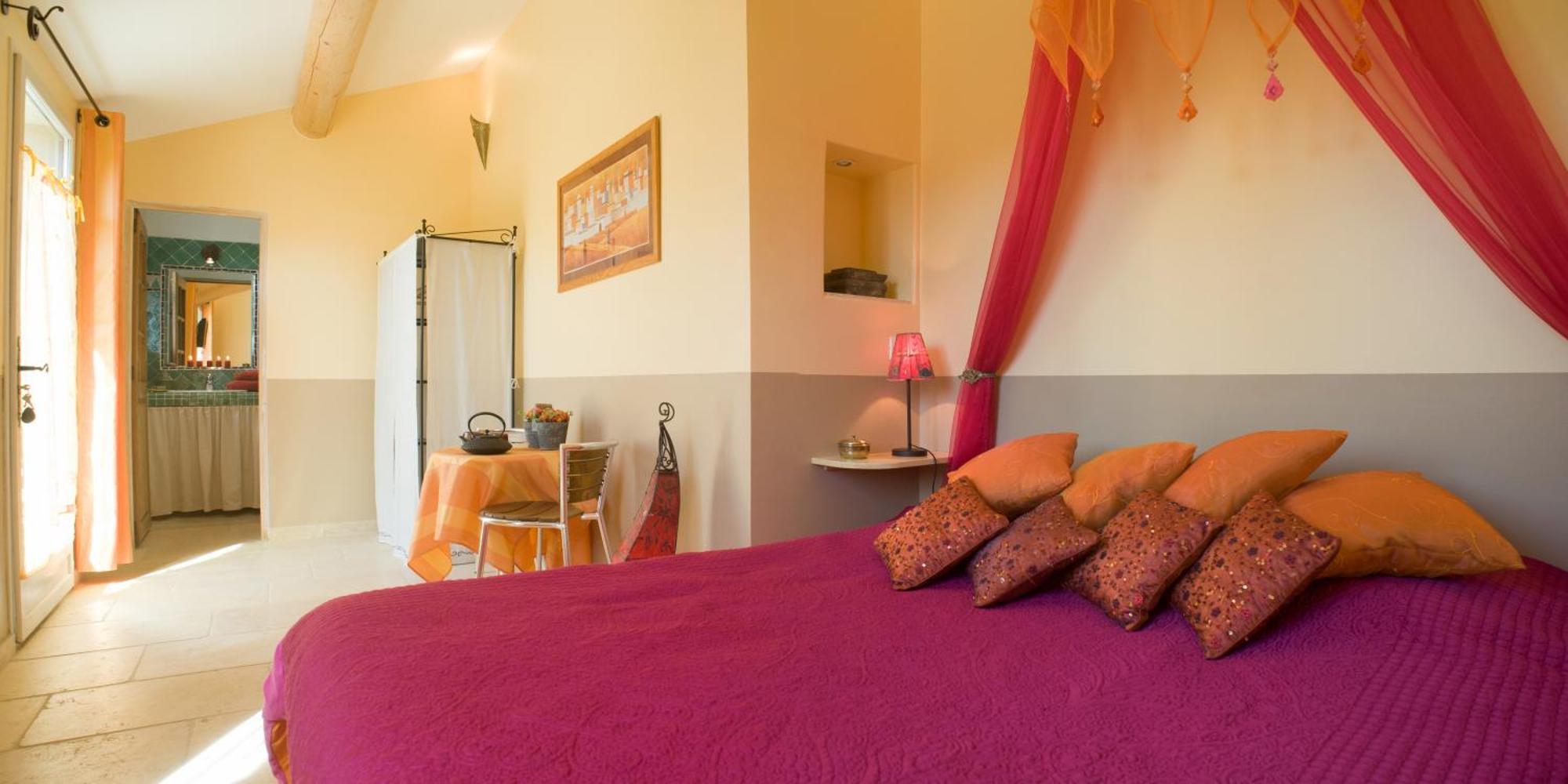 Chambres D'Hotes Domaine Des Machottes Grans Bagian luar foto