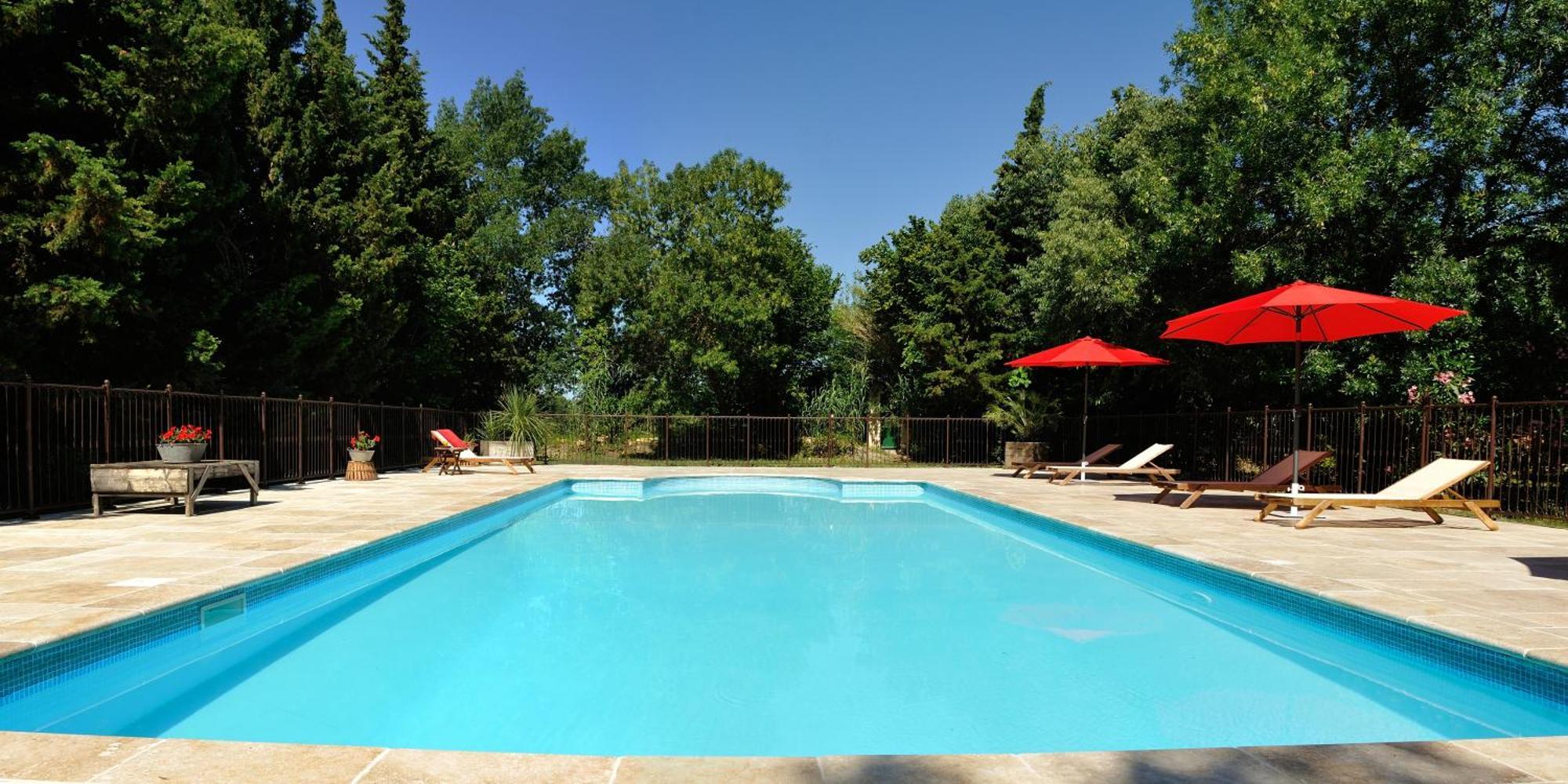 Chambres D'Hotes Domaine Des Machottes Grans Bagian luar foto