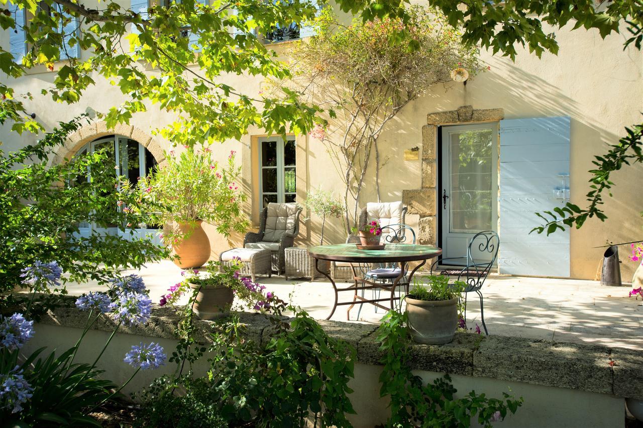 Chambres D'Hotes Domaine Des Machottes Grans Bagian luar foto